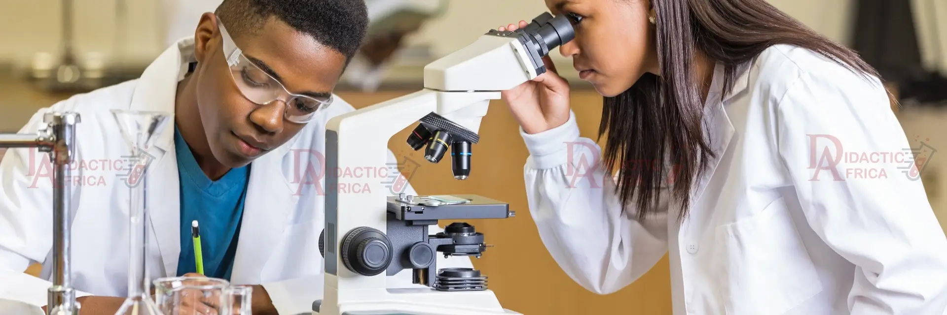 Physics Lab Equuipments Manufacturers